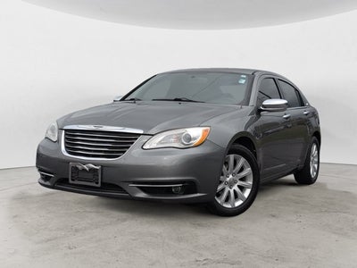 2013 Chrysler 200 Limited