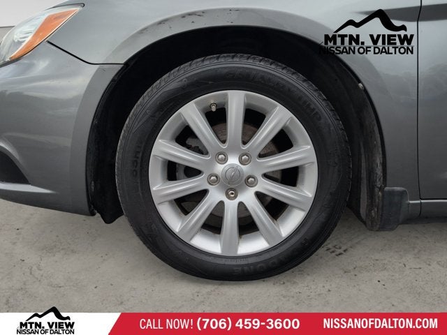 2013 Chrysler 200 Limited