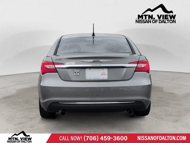 2013 Chrysler 200 Limited