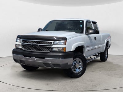 2005 Chevrolet Silverado 2500HD LS