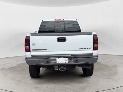 2005 Chevrolet Silverado 2500HD LS