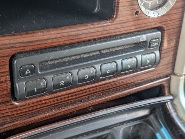 2003 Cadillac Escalade Base