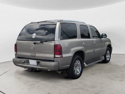 2003 Cadillac Escalade Base