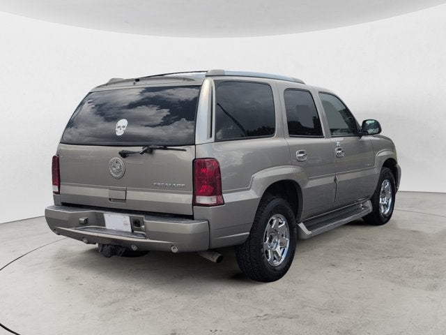 2003 Cadillac Escalade Base