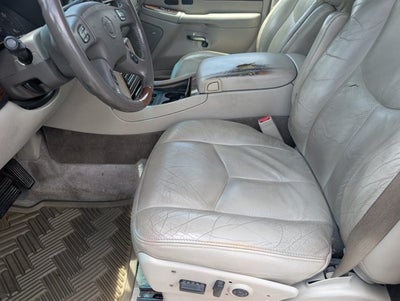 2003 Cadillac Escalade Base