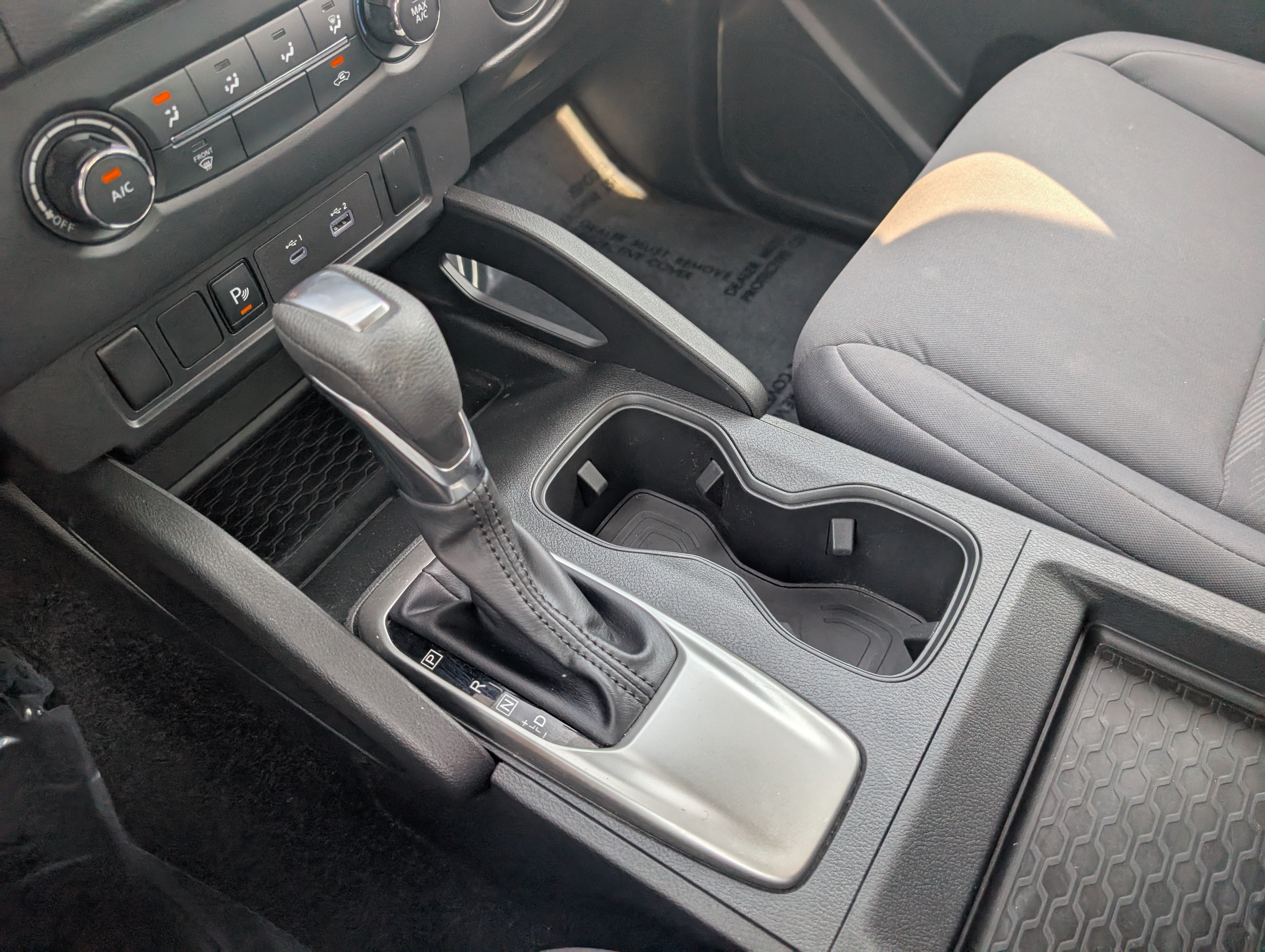 2024 Nissan Frontier S