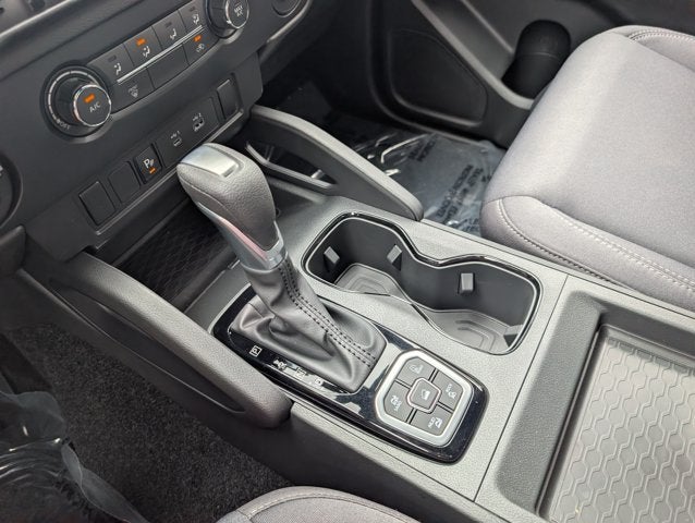 2027 Nissan Frontier SV