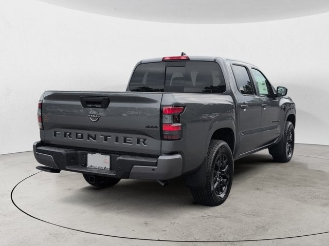 2027 Nissan Frontier SV