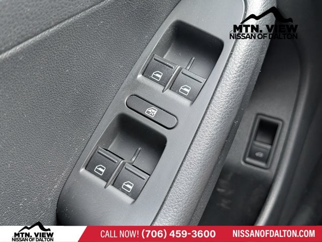 2015 Volkswagen Jetta 2.0L S