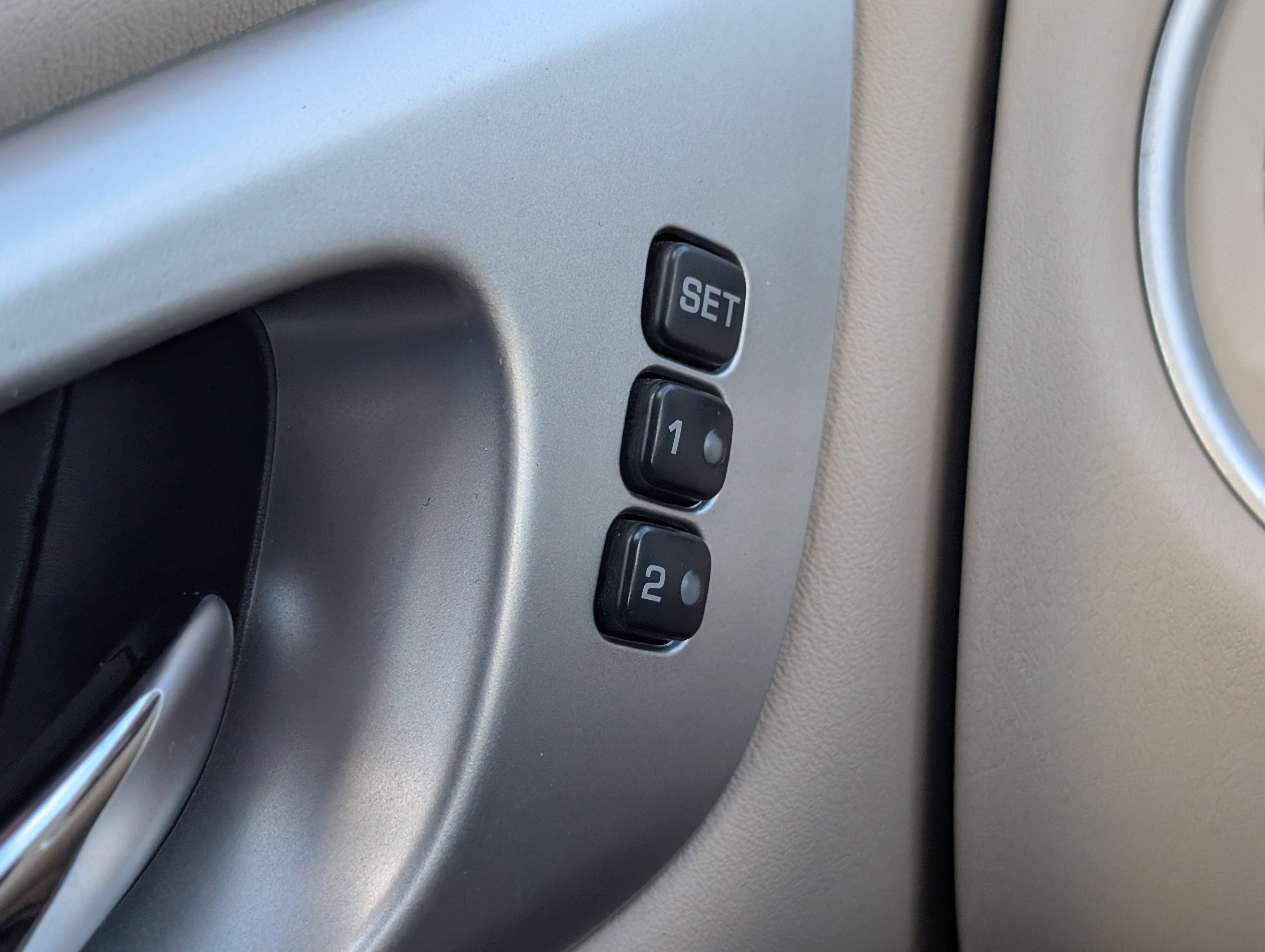 2020 Nissan Pathfinder Platinum