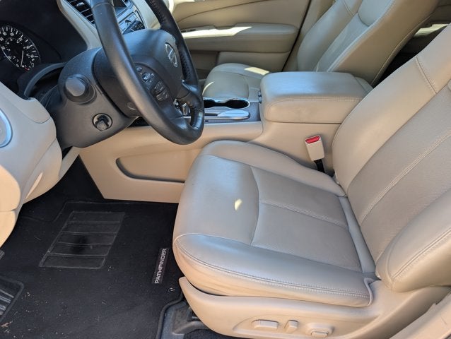 2020 Nissan Pathfinder Platinum