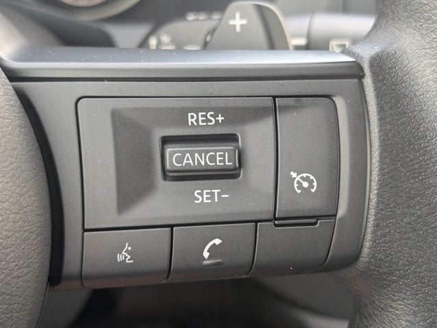 2025 Nissan Pathfinder S