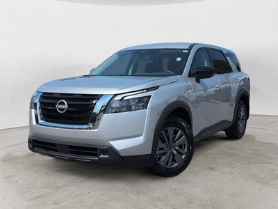 2025 Nissan Pathfinder S