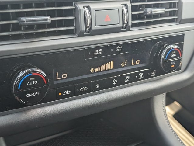 2025 Nissan Pathfinder S