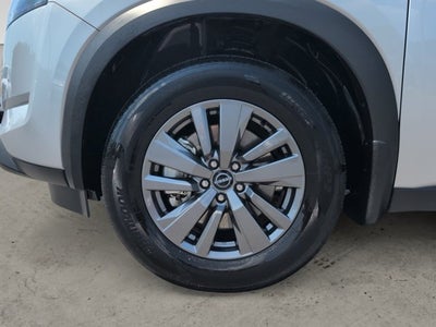 2025 Nissan Pathfinder S