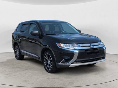 2018 Mitsubishi Outlander ES