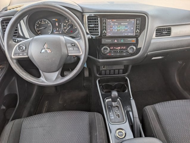 2018 Mitsubishi Outlander ES