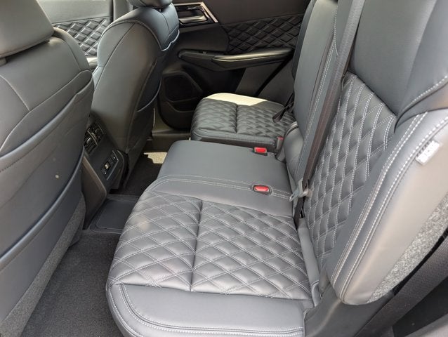 2026 Nissan Rogue Plug-In Hybrid Platinum