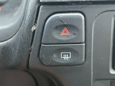 2001 Nissan Pathfinder LE