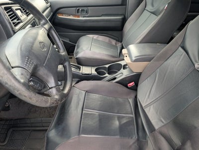 2001 Nissan Pathfinder LE