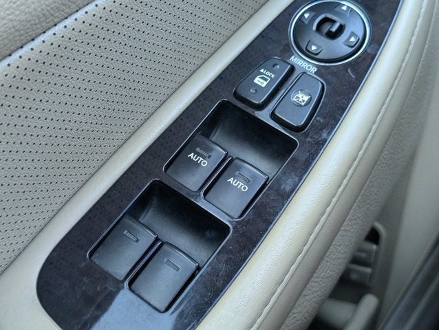 2011 Hyundai Genesis 3.8