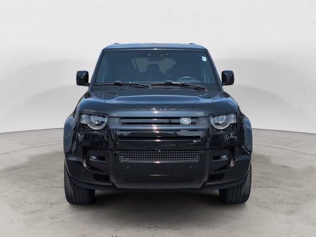 2024 Land Rover Defender X-Dynamic SE