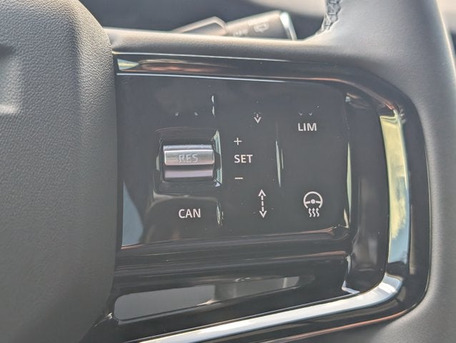 2026 Land Rover Range Rover Evoque Dynamic SE