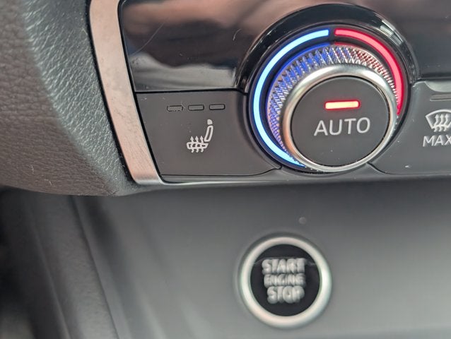 2024 Audi Q3 S line Premium