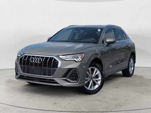 2024 Audi Q3 S line Premium