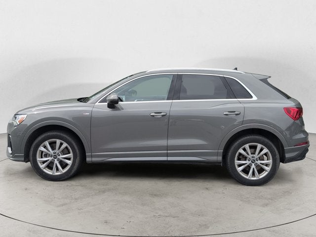 2024 Audi Q3 S line Premium