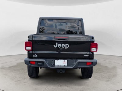 2021 Jeep Gladiator Overland