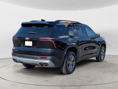 2026 Chevrolet Traverse FWD LT