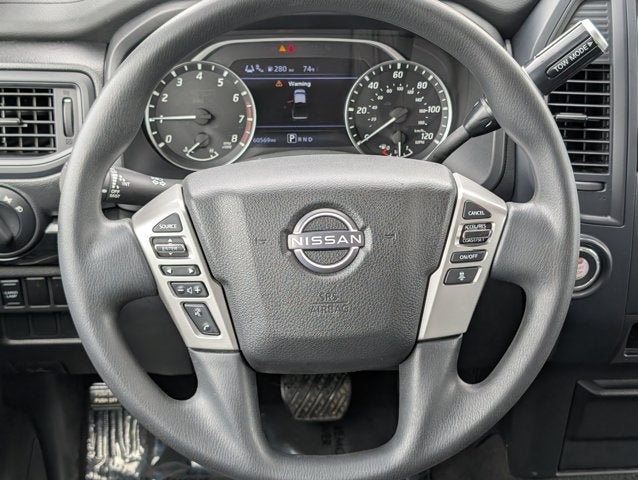 2024 Nissan Titan SV
