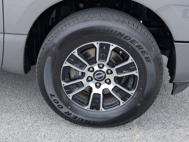 2024 Nissan Titan SV