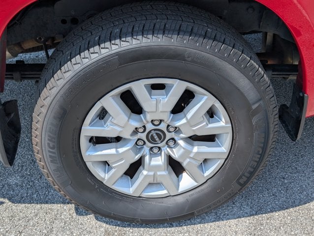 2024 Nissan Frontier SV