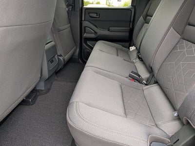 2027 Nissan Frontier SV