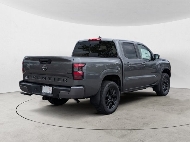 2027 Nissan Frontier SV