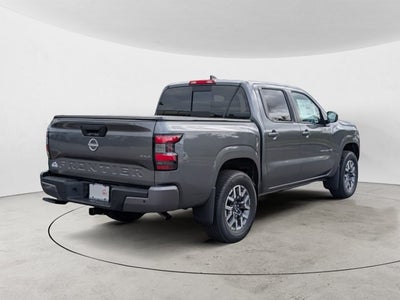 2027 Nissan Frontier SV