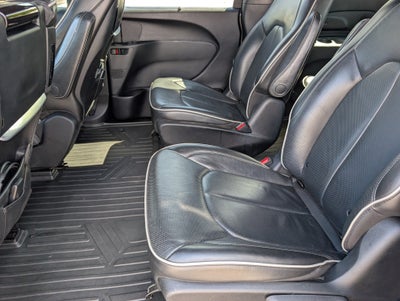 2020 Chrysler Pacifica Hybrid Limited