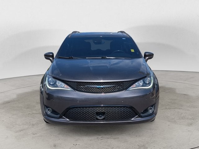 2020 Chrysler Pacifica Hybrid Limited
