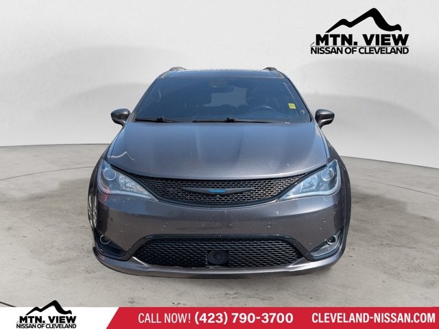 2020 Chrysler Pacifica Hybrid Limited
