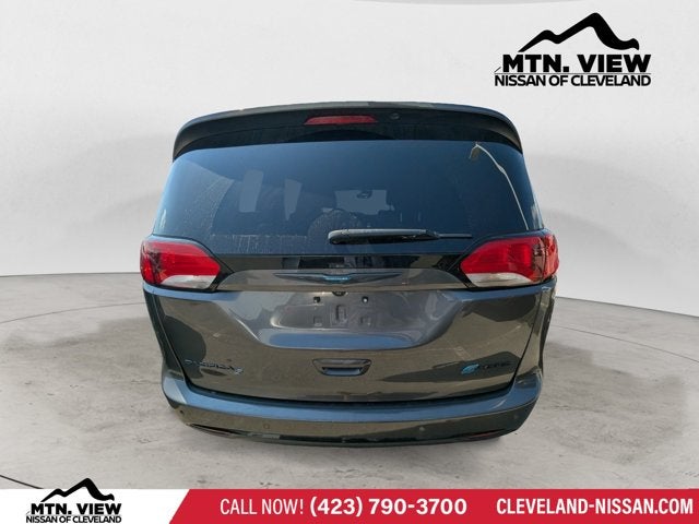 2020 Chrysler Pacifica Hybrid Limited