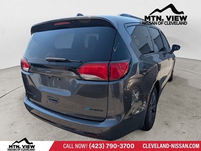 2020 Chrysler Pacifica Hybrid Limited