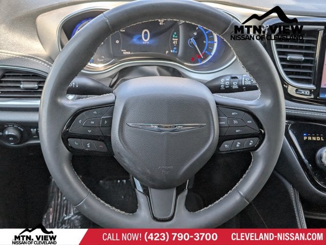 2022 Chrysler Pacifica Hybrid Limited