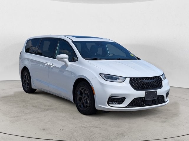 2022 Chrysler Pacifica Hybrid Limited