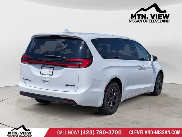 2022 Chrysler Pacifica Hybrid Limited