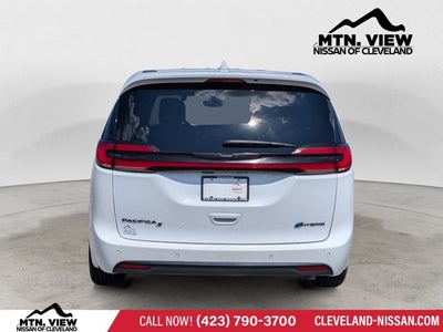 2022 Chrysler Pacifica Hybrid Limited