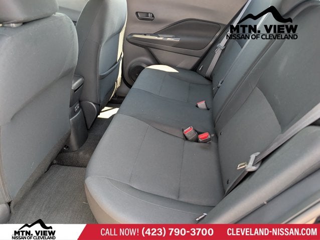2024 Nissan Kicks S