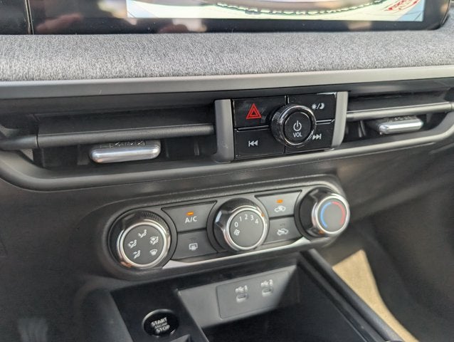 2027 Nissan Kicks S