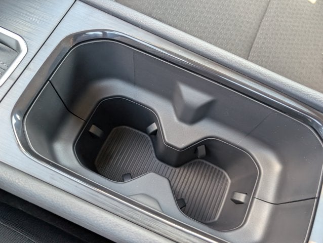 2027 Nissan Kicks S